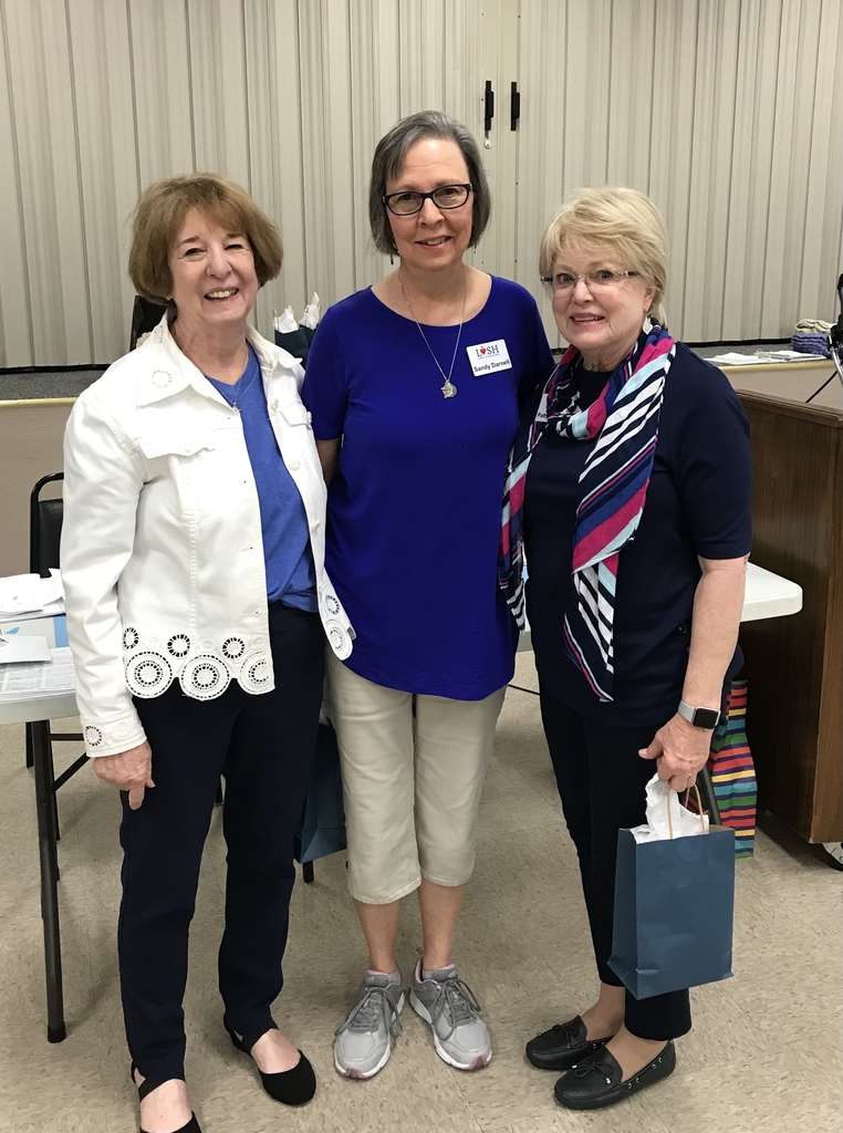President Vernell Bowen Congratulates Sandy Darnell and Patty Doublin